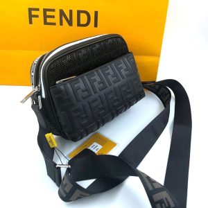 Сумка Fendi Camera Case
