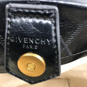 Сумка Givenchy GV