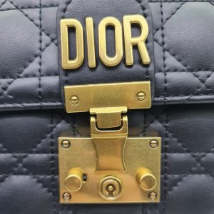 Сумка Dior Addict