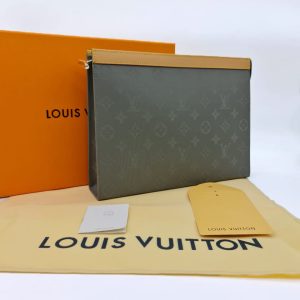 Клатч Louis Vuitton Pochette Voyage