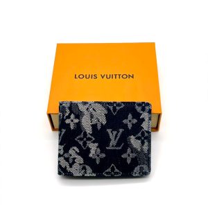 Кошелек Louise Vuitton
