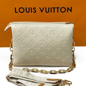 Сумка Louis Vuitton Coussin PM