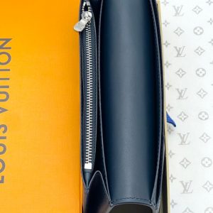 Бумажник Louis Vuitton