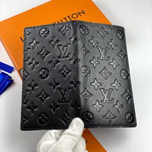 Бумажник Louis Vuitton Brazza New