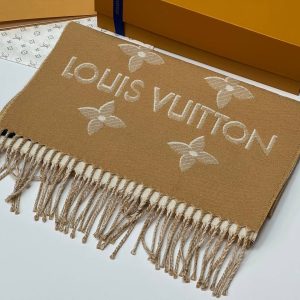 Шарф Louis Vuitton Essential Shine